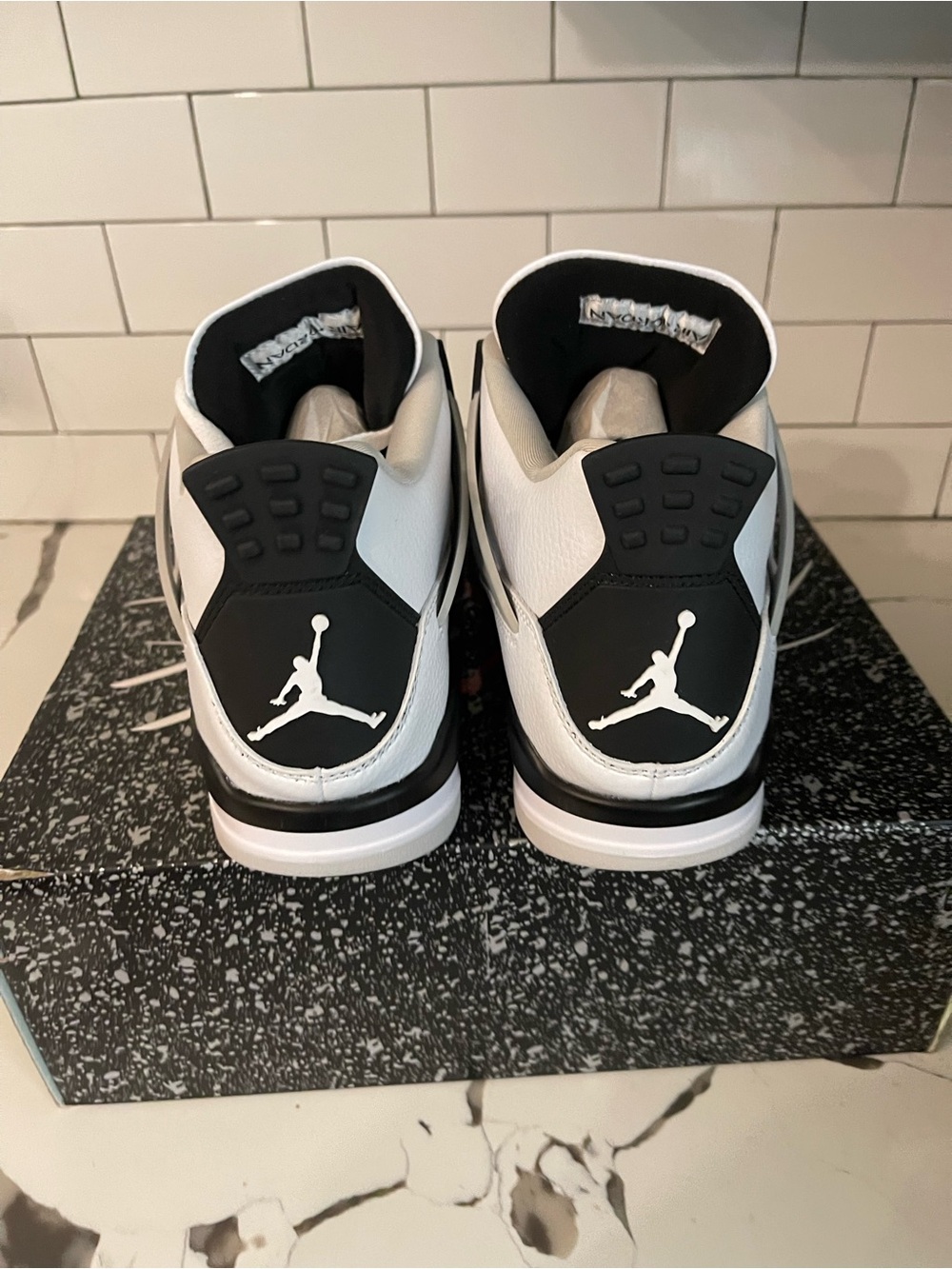 Men’s Retro 4 Military Black Size 10. - Picture 7 of 8